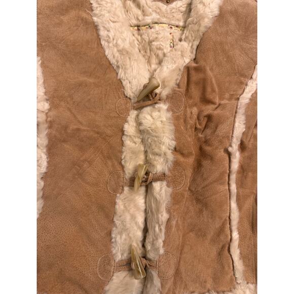 Vtg Wilsons Leather Suede Shearling Vest Size XL Tan Women's - Picture 2 of 5